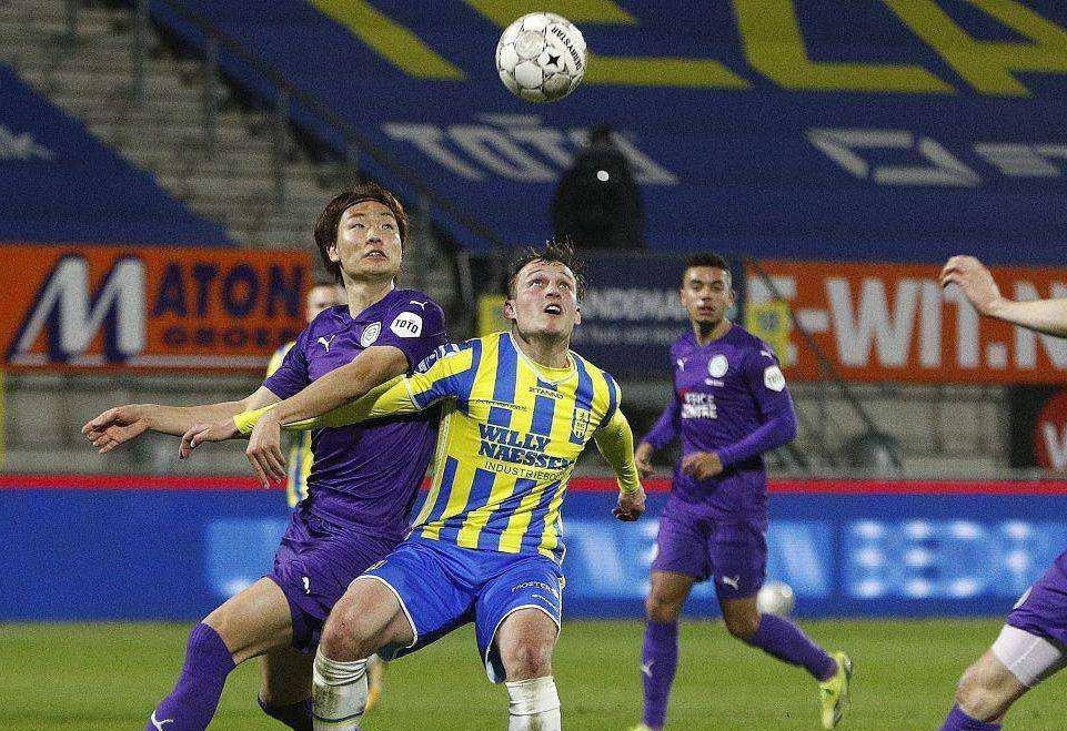 引导足球产 引导足球产