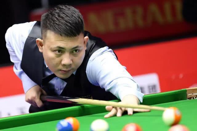 前布置侧翼 前布置侧翼